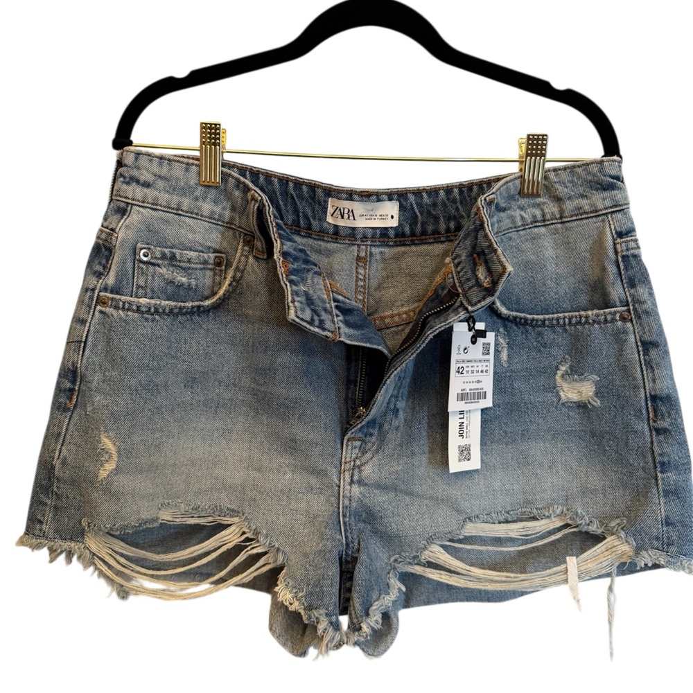 Zara Women's Distressed Denim Shorts - Blue